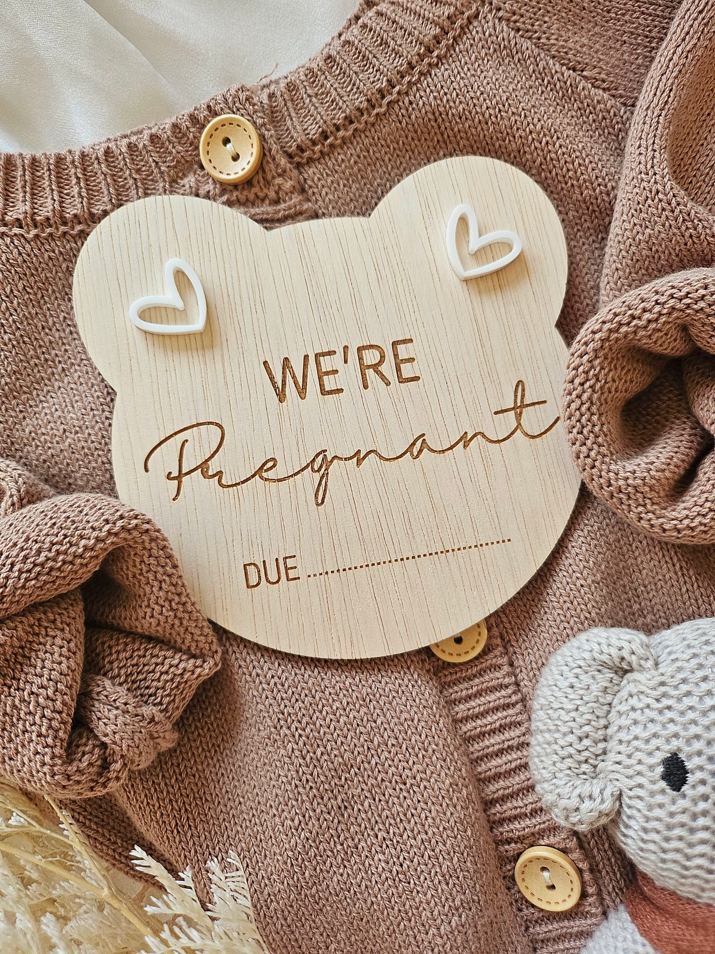 TEDDY- WE'RE PREGNANT ANNOUNCMENT PLAQUE