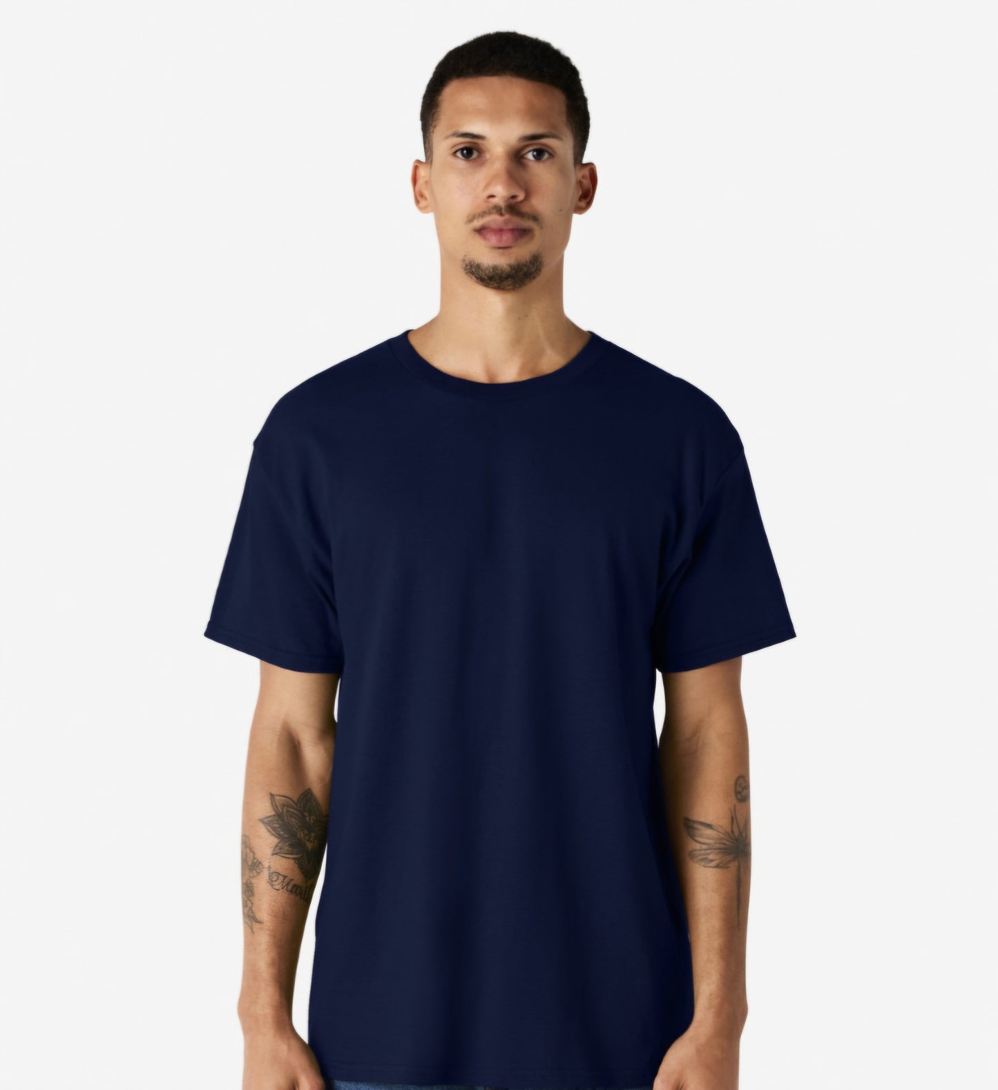 GILDAN UNISEX- COTTON TEE & LOGO DESIGN/ QTY OF 5