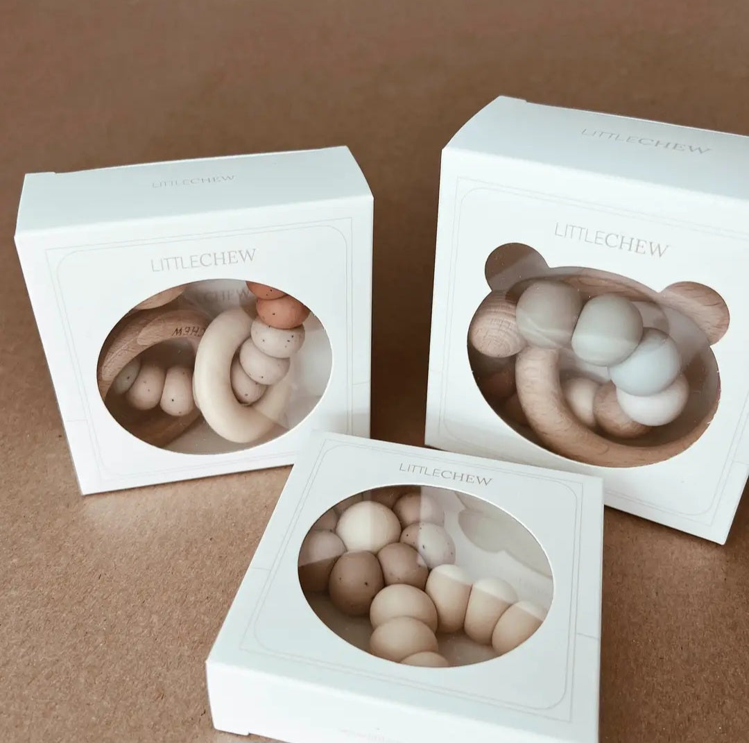 FREEZER TEETHER- CHAMOMILE SPECKLED CHAI